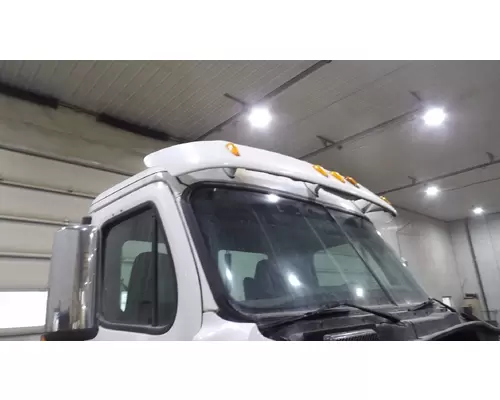 FREIGHTLINER CASCADIA 113 CAB CLIP