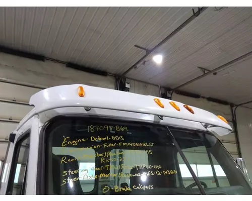 FREIGHTLINER CASCADIA 113 CAB CLIP