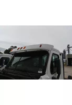 FREIGHTLINER CASCADIA 113 CAB CLIP