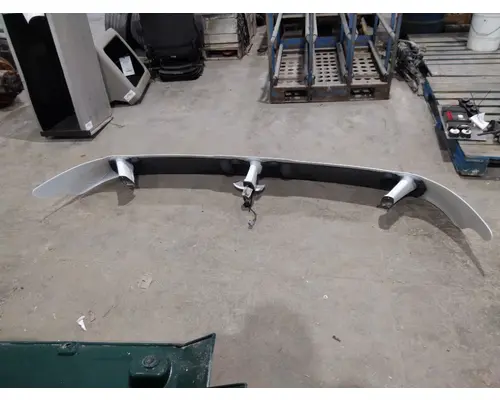 FREIGHTLINER CASCADIA 113 CAB CLIP