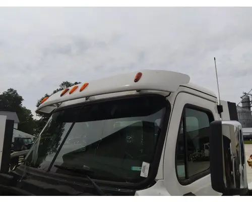 FREIGHTLINER CASCADIA 113 CAB CLIP