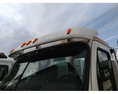 FREIGHTLINER CASCADIA 113 CAB CLIP