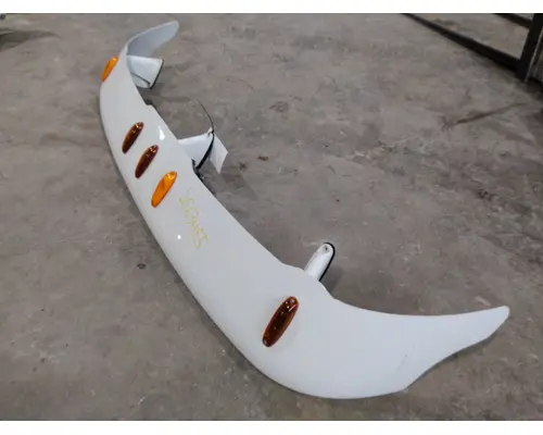 FREIGHTLINER CASCADIA 113 CAB CLIP