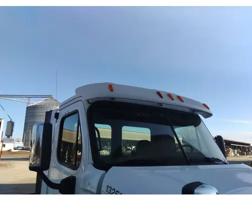 FREIGHTLINER CASCADIA 113 CAB CLIP