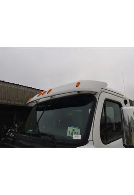 FREIGHTLINER CASCADIA 113 CAB CLIP