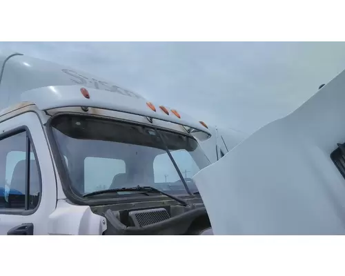 FREIGHTLINER CASCADIA 113 CAB CLIP