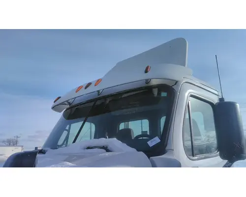 FREIGHTLINER CASCADIA 113 CAB CLIP