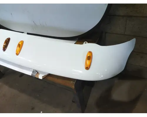 FREIGHTLINER CASCADIA 113 CAB CLIP