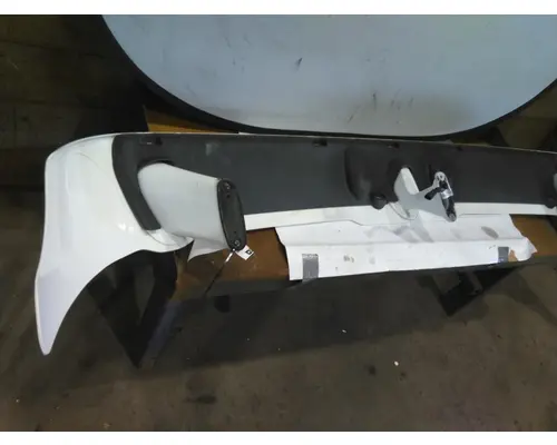 FREIGHTLINER CASCADIA 113 CAB CLIP