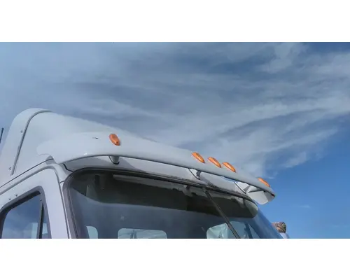 FREIGHTLINER CASCADIA 113 CAB CLIP