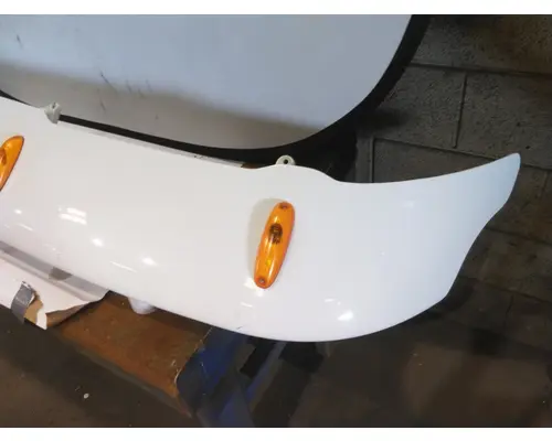 FREIGHTLINER CASCADIA 113 CAB CLIP