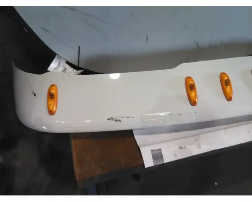 FREIGHTLINER CASCADIA 113 CAB CLIP