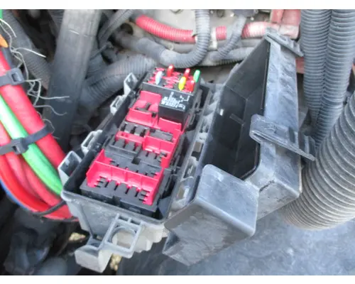 FREIGHTLINER CASCADIA 113 CAB CONTROL UNIT MODULE
