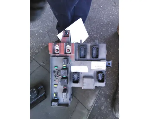 FREIGHTLINER CASCADIA 113 CAB CONTROL UNIT MODULE