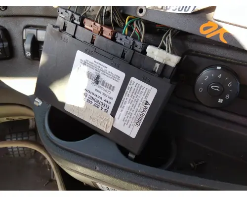 FREIGHTLINER CASCADIA 113 CAB CONTROL UNIT MODULE
