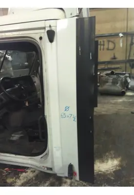 FREIGHTLINER CASCADIA 113 CAB EXTENSION