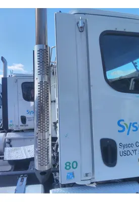 FREIGHTLINER CASCADIA 113 CAB EXTENSION