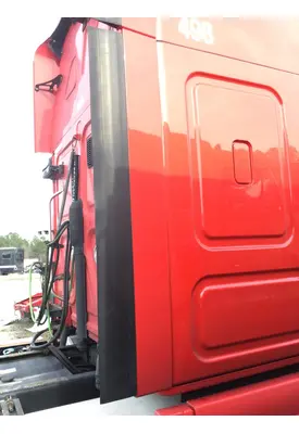 FREIGHTLINER CASCADIA 113 CAB EXTENSION