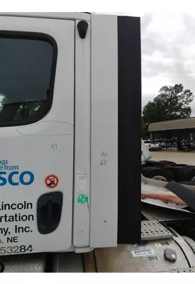 FREIGHTLINER CASCADIA 113 CAB EXTENSION