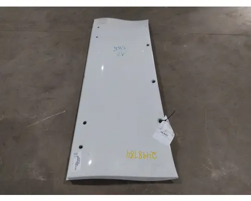 FREIGHTLINER CASCADIA 113 CAB EXTENSION