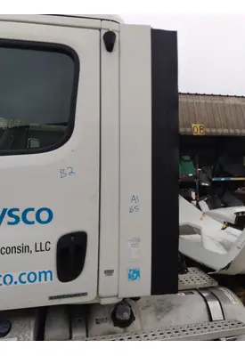 FREIGHTLINER CASCADIA 113 CAB EXTENSION