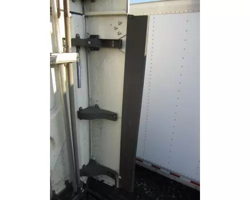 FREIGHTLINER CASCADIA 113 CAB EXTENSION