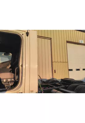 FREIGHTLINER CASCADIA 113 CAB EXTENSION