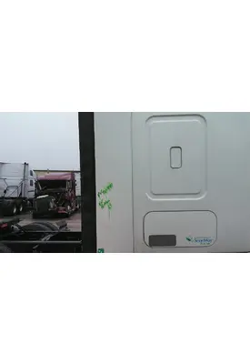 FREIGHTLINER CASCADIA 113 CAB EXTENSION