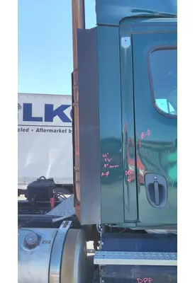 FREIGHTLINER CASCADIA 113 CAB EXTENSION