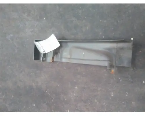 FREIGHTLINER CASCADIA 113 CAB SKIRTSIDE FAIRING