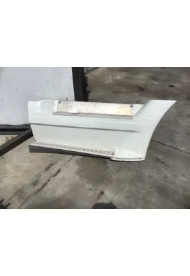 FREIGHTLINER CASCADIA 113 CAB SKIRT/SIDE FAIRING
