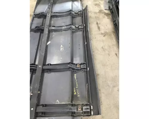 FREIGHTLINER CASCADIA 113 CAB SKIRTSIDE FAIRING