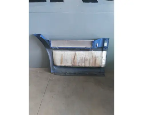 FREIGHTLINER CASCADIA 113 CAB SKIRTSIDE FAIRING