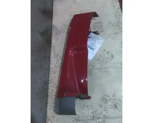 FREIGHTLINER CASCADIA 113 CAB SKIRTSIDE FAIRING