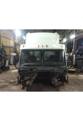 FREIGHTLINER CASCADIA 113 CAB