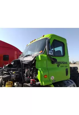 FREIGHTLINER CASCADIA 113 CAB