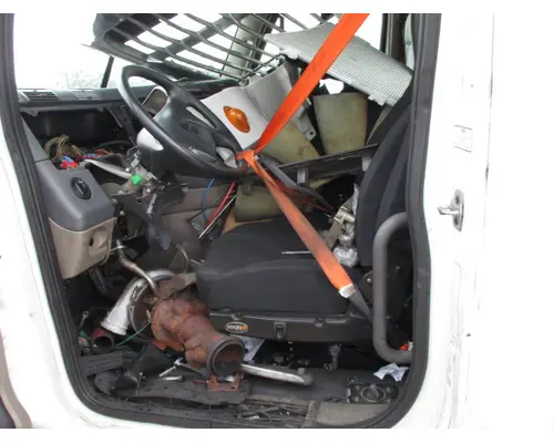 FREIGHTLINER CASCADIA 113 CAB