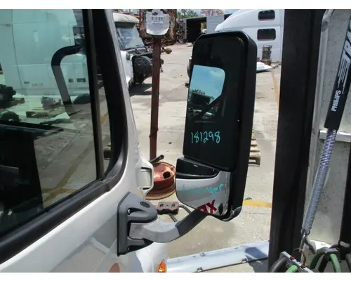 FREIGHTLINER CASCADIA 113 CAB