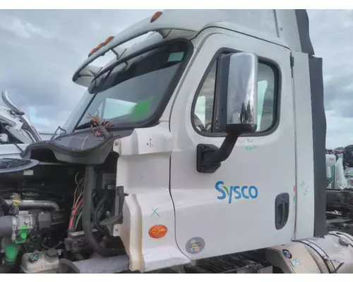 FREIGHTLINER CASCADIA 113 CAB