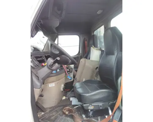 FREIGHTLINER CASCADIA 113 CAB