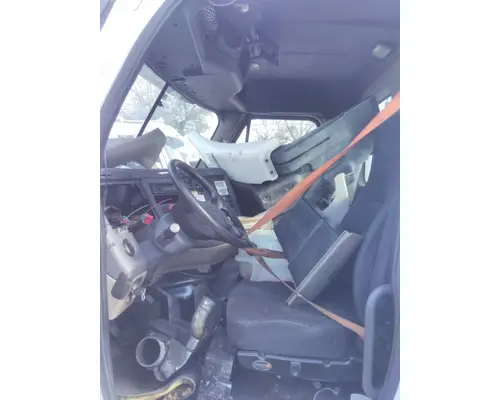 FREIGHTLINER CASCADIA 113 CAB