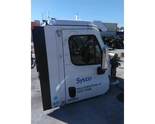 FREIGHTLINER CASCADIA 113 CAB