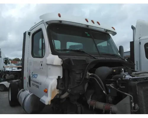 FREIGHTLINER CASCADIA 113 CAB