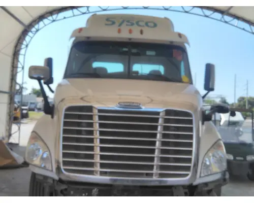 FREIGHTLINER CASCADIA 113 CAB