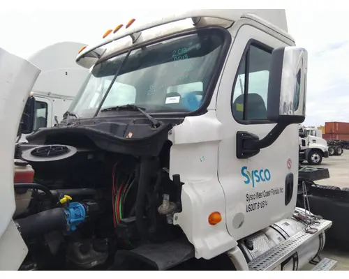 FREIGHTLINER CASCADIA 113 CAB