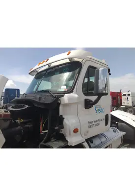 FREIGHTLINER CASCADIA 113 CAB