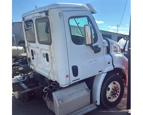 FREIGHTLINER CASCADIA 113 CAB