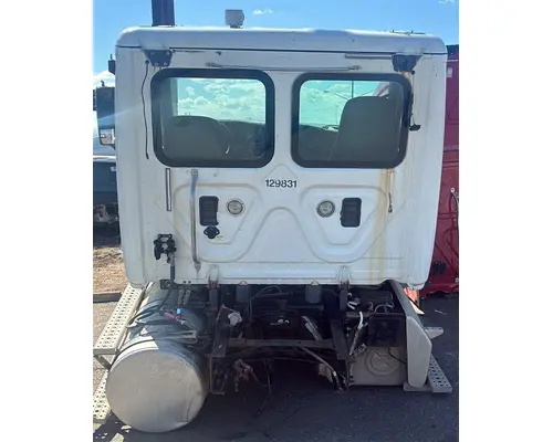 FREIGHTLINER CASCADIA 113 CAB