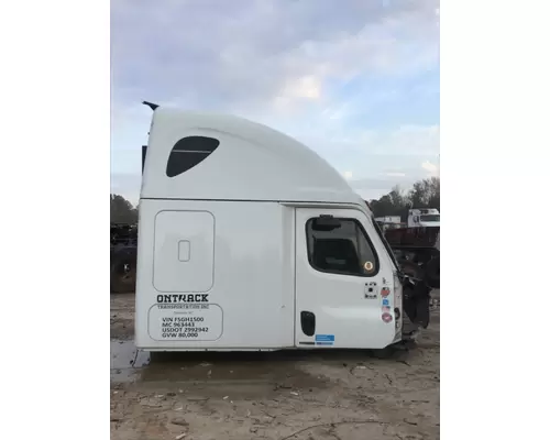 FREIGHTLINER CASCADIA 113 CAB