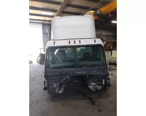 FREIGHTLINER CASCADIA 113 CAB